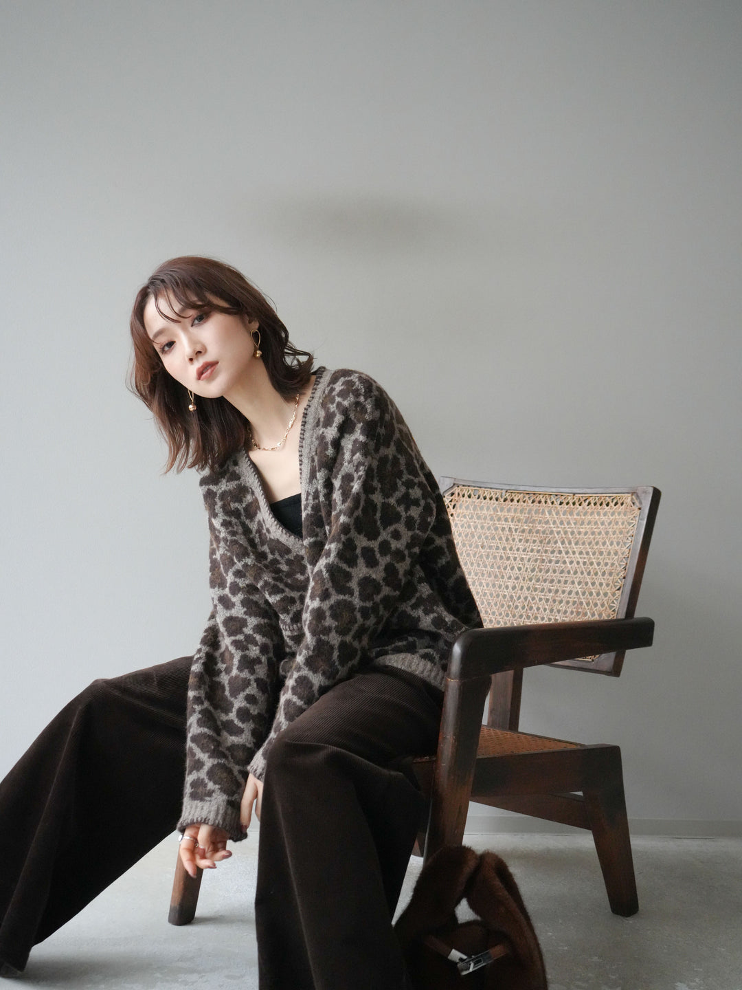 [予約]アニマル柄ステッチニットカーディガン/khaki