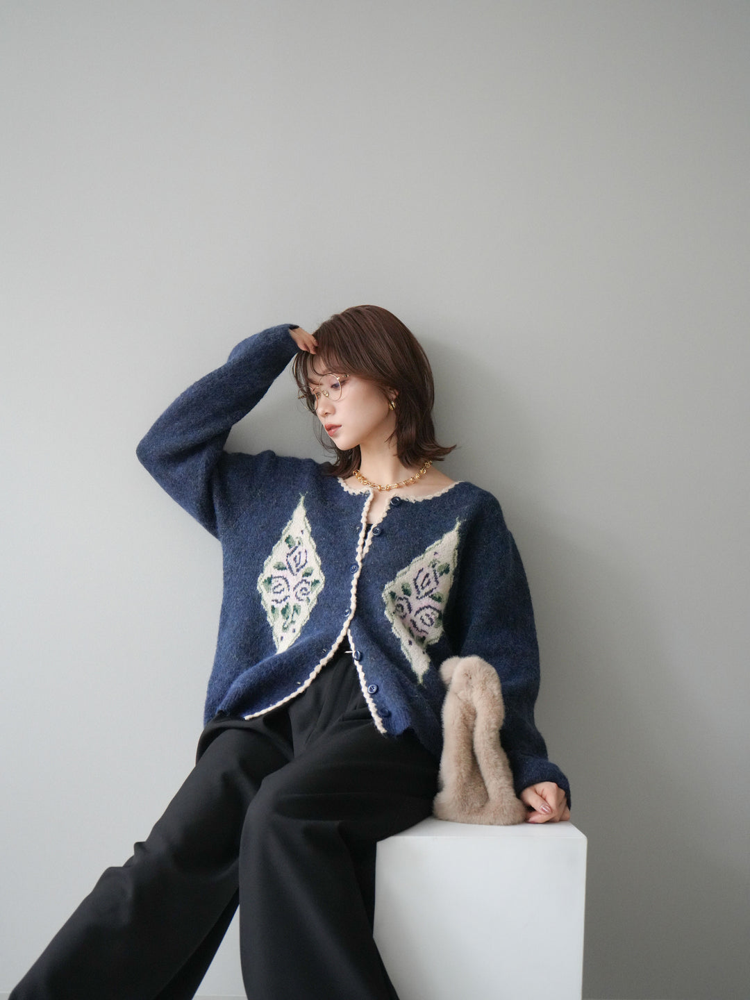 [予約]アンティークフラワージャガードニットカーディガン/navy