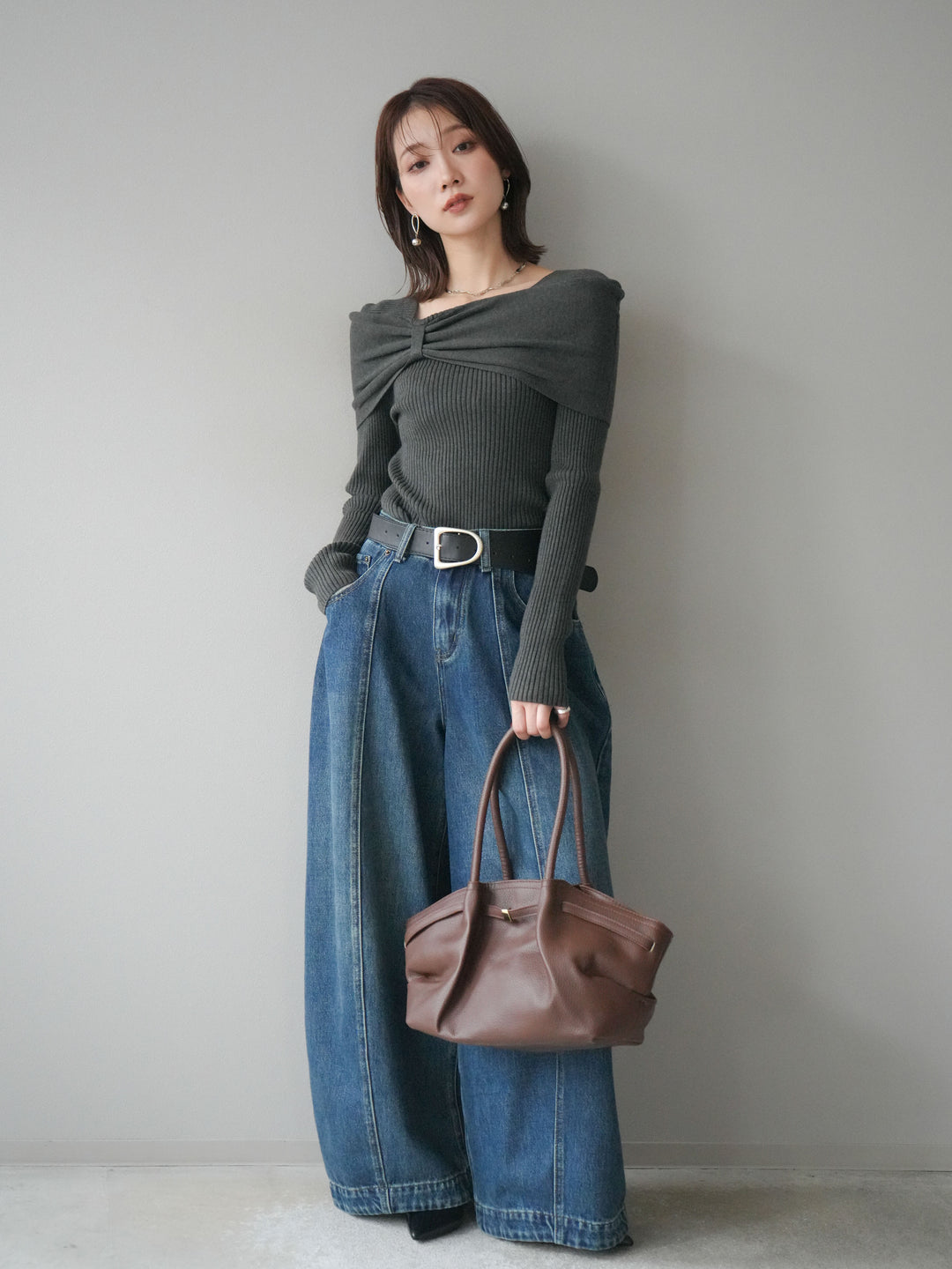 [予約]リボンモチーフオフショルリブニットトップス/gray