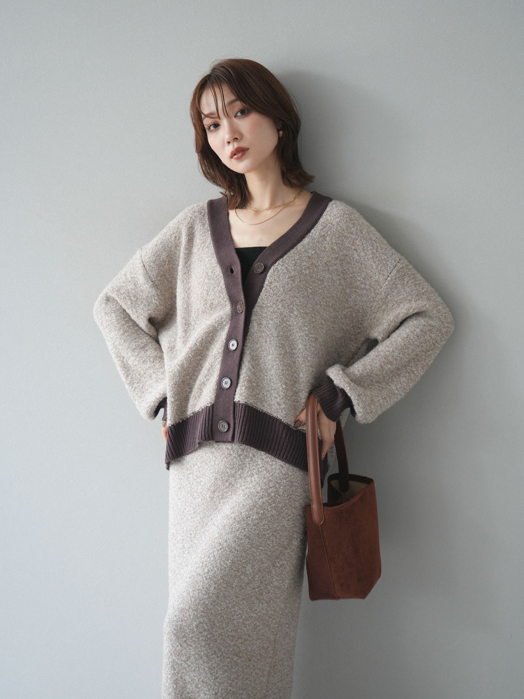 [SET]ブークレバイカラーニットカーディガン+ブークレバイカラータイトニットスカート(2set)