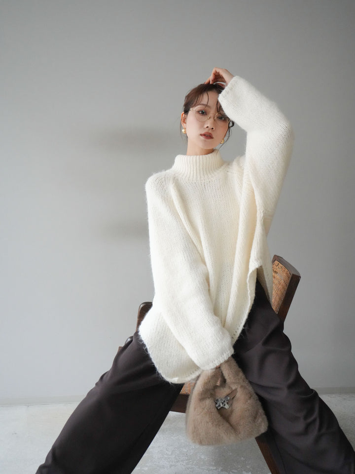 [予約]アシンメトリーハイネックニットプルオーバー/beige