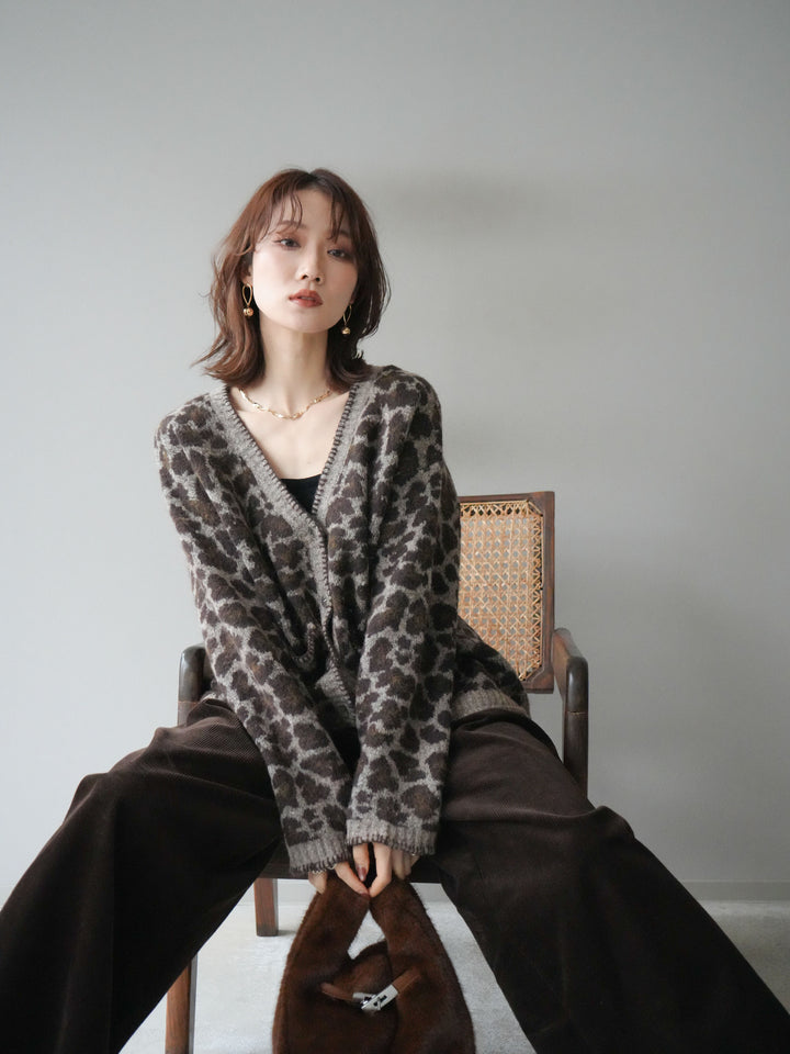[予約]アニマル柄ステッチニットカーディガン/khaki