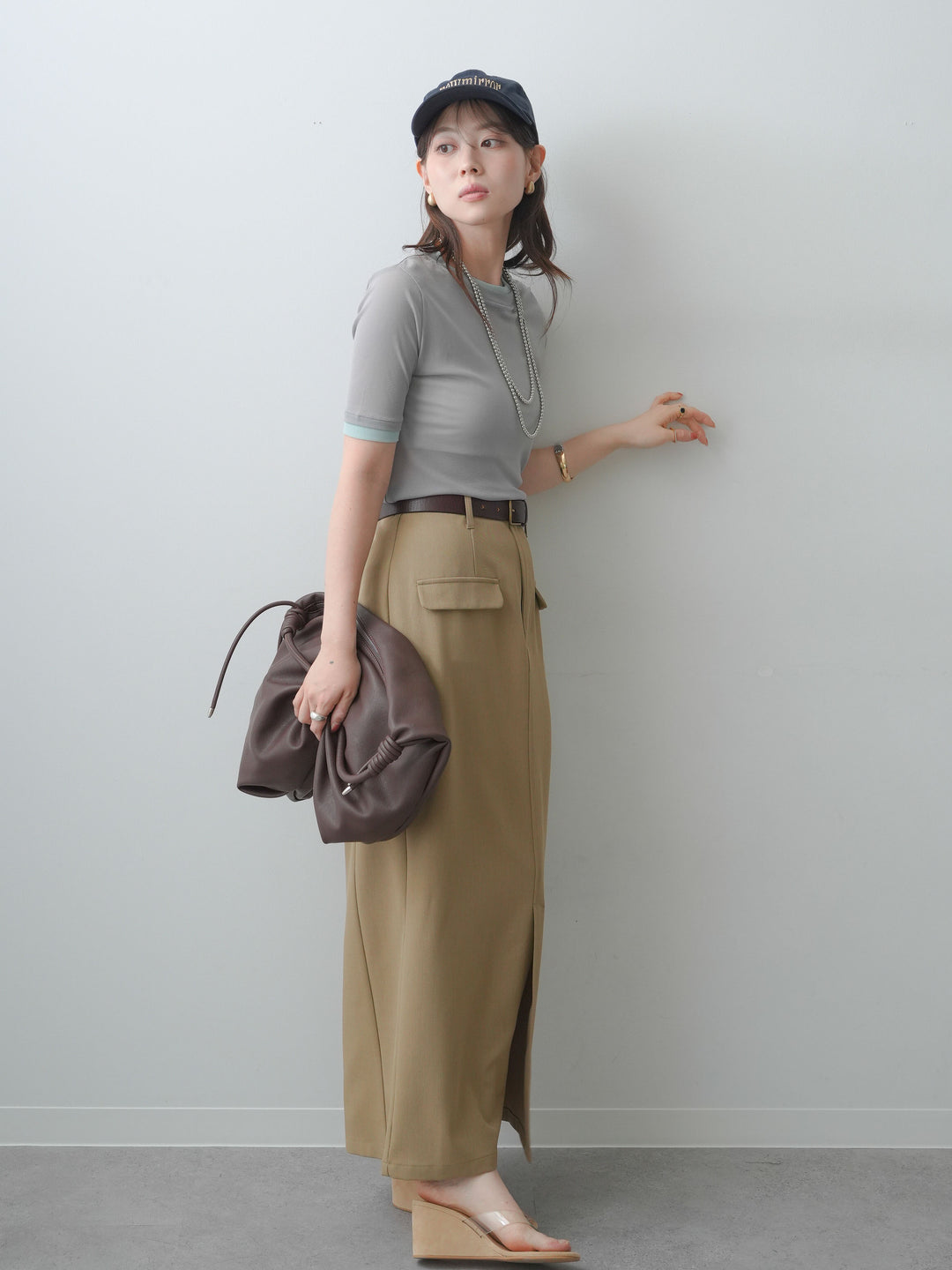 [SET]トリムレイヤードシアー半袖トップス+クレープデシンフラップ付きストレートスカート(2set)