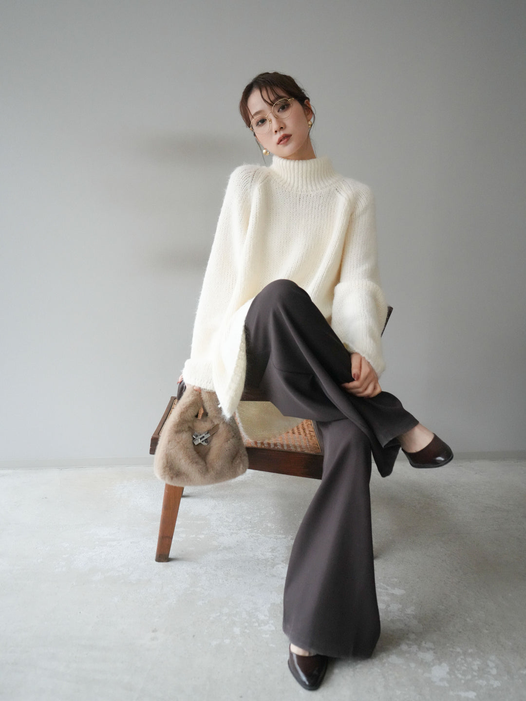 [予約]アシンメトリーハイネックニットプルオーバー/beige