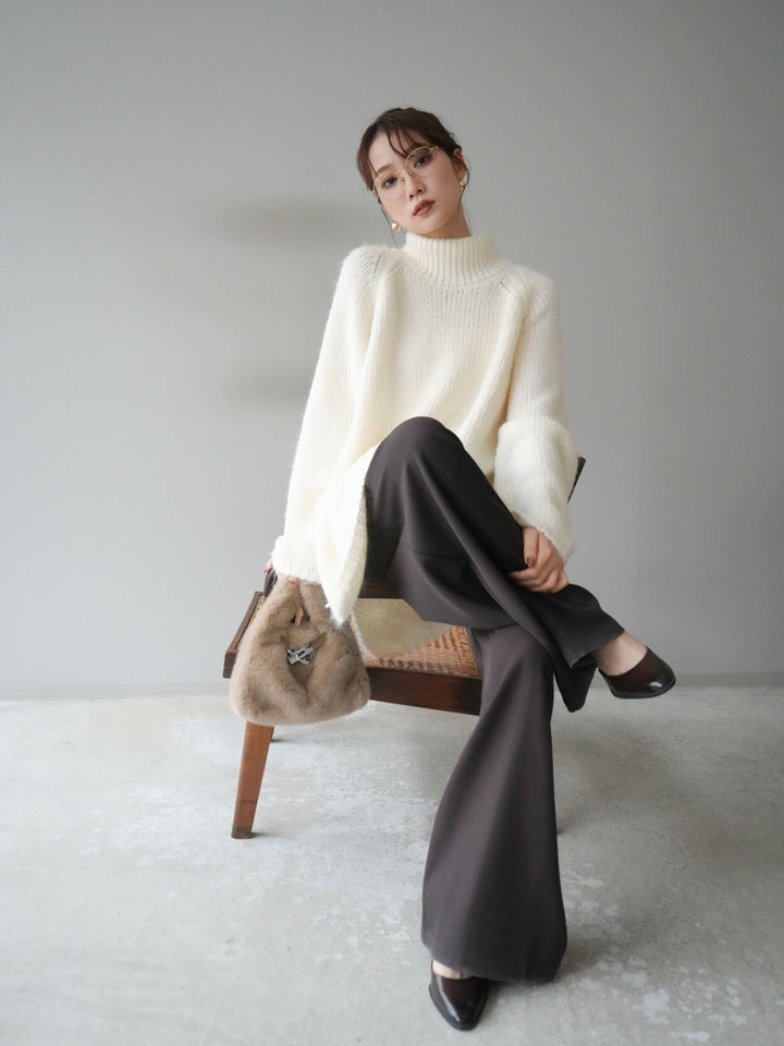 [予約]アシンメトリーハイネックニットプルオーバー/beige