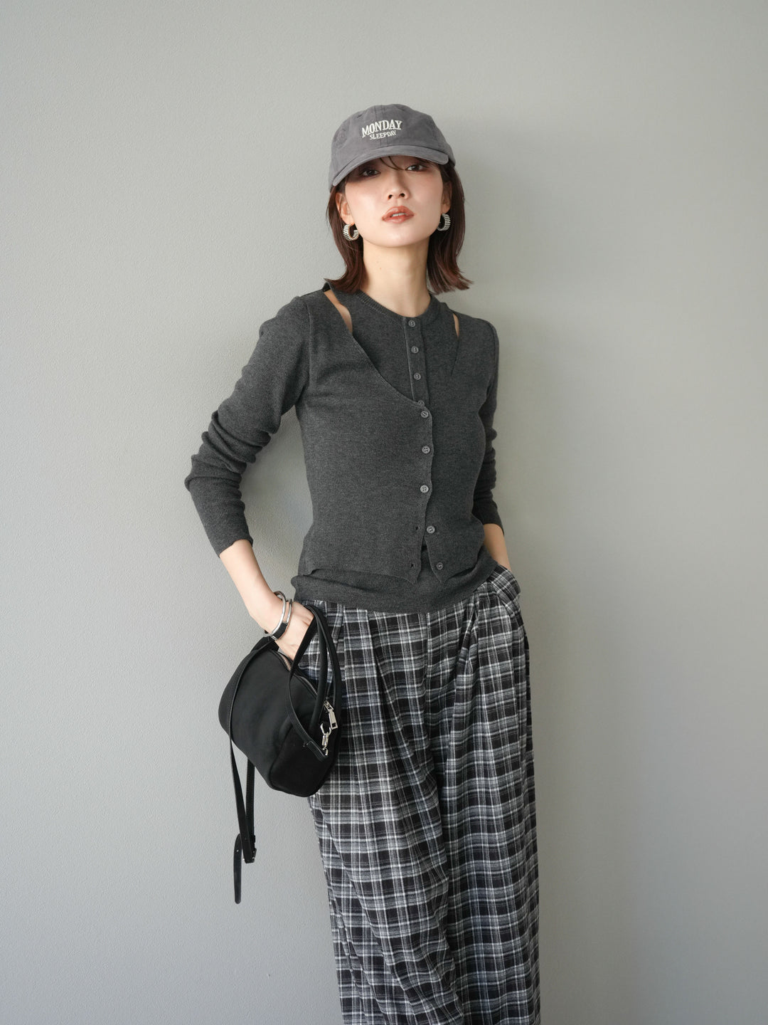 [予約]レイヤードデザインニットカーディガン/チャコール