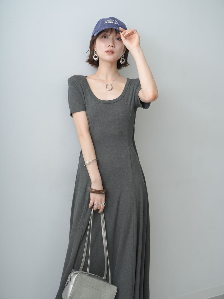[予約]バックオープンフレアカットワンピース/gray