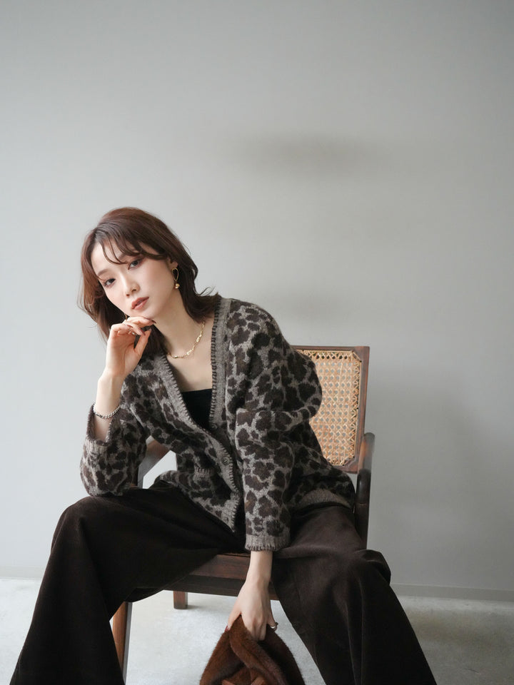 [予約]アニマル柄ステッチニットカーディガン/khaki