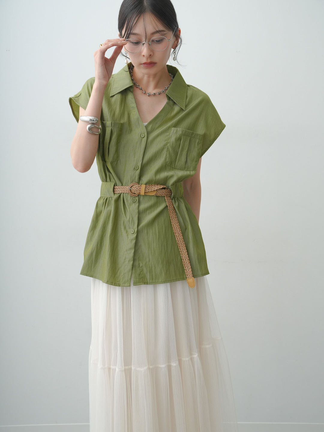 [予約]メッシュベルト付ウエストギャザーノースリーブシャツ/green
