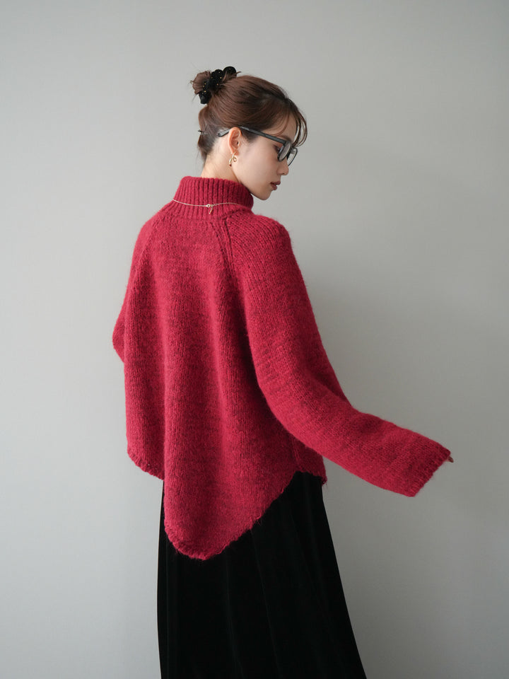 [予約]アシンメトリーハイネックニットプルオーバー/red