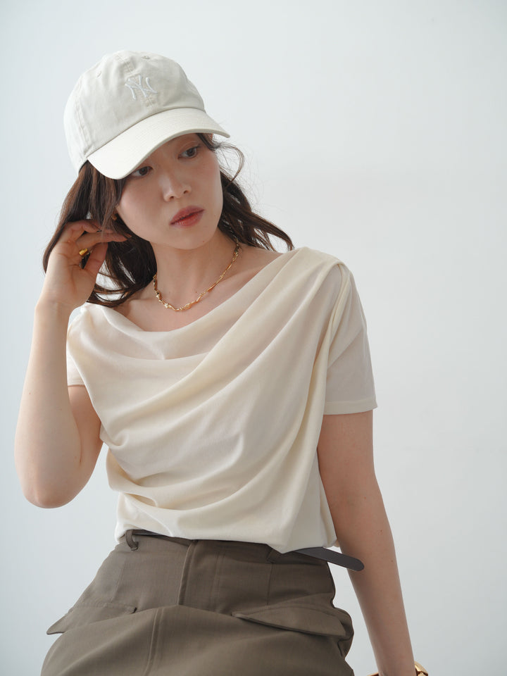 [SET]アシメネックシアーベロアトップス+クレープデシンフラップ付きストレートスカート(2set)