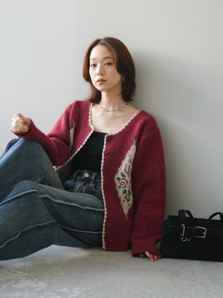 [予約]アンティークフラワージャガードニットカーディガン/red
