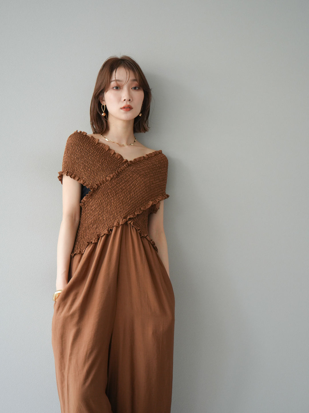 [予約]シャーリングクロスサロペット/ブラウン