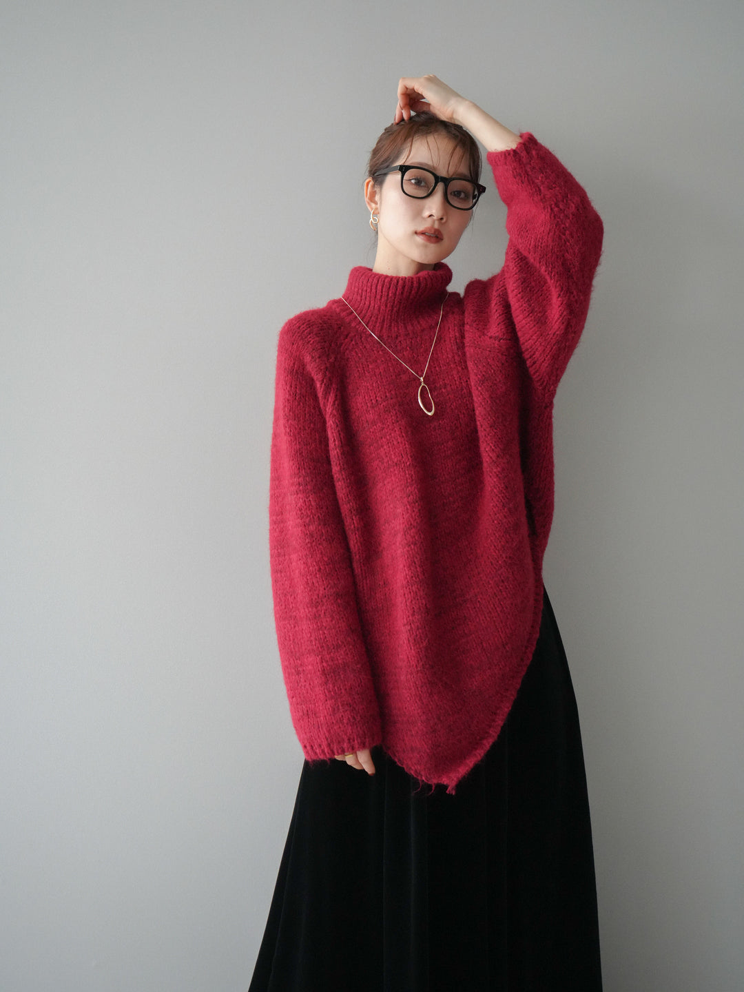 [予約]アシンメトリーハイネックニットプルオーバー/red