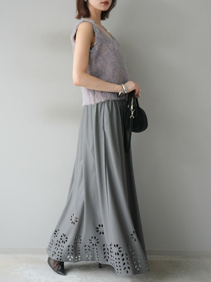 [予約]フラワーパンチングレザースカート/グレー