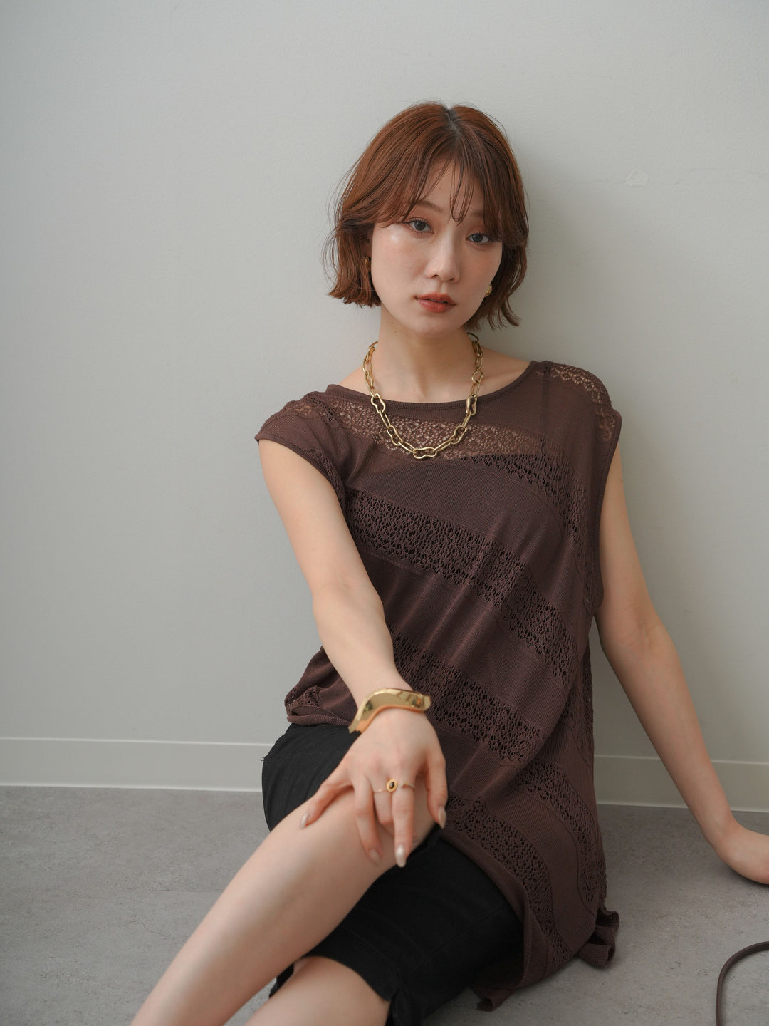 [予約]透かし編みアシメノースリトップス/brown