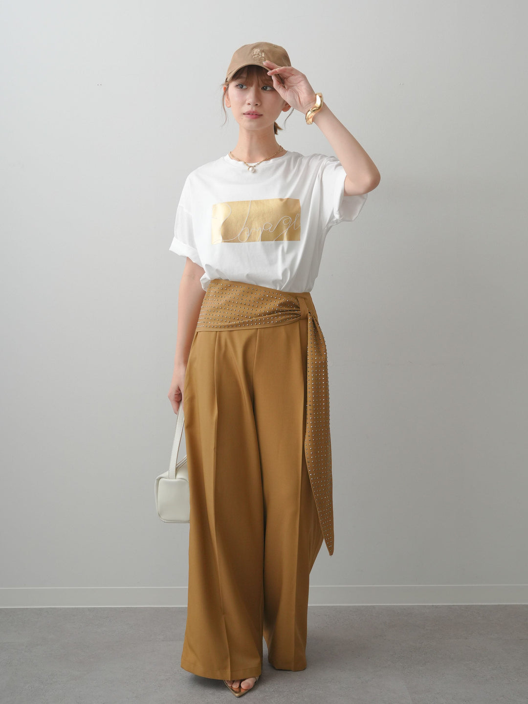 [SET]箔プリントボックスTEE+ビジューベルトタックワイドパンツ(2set)