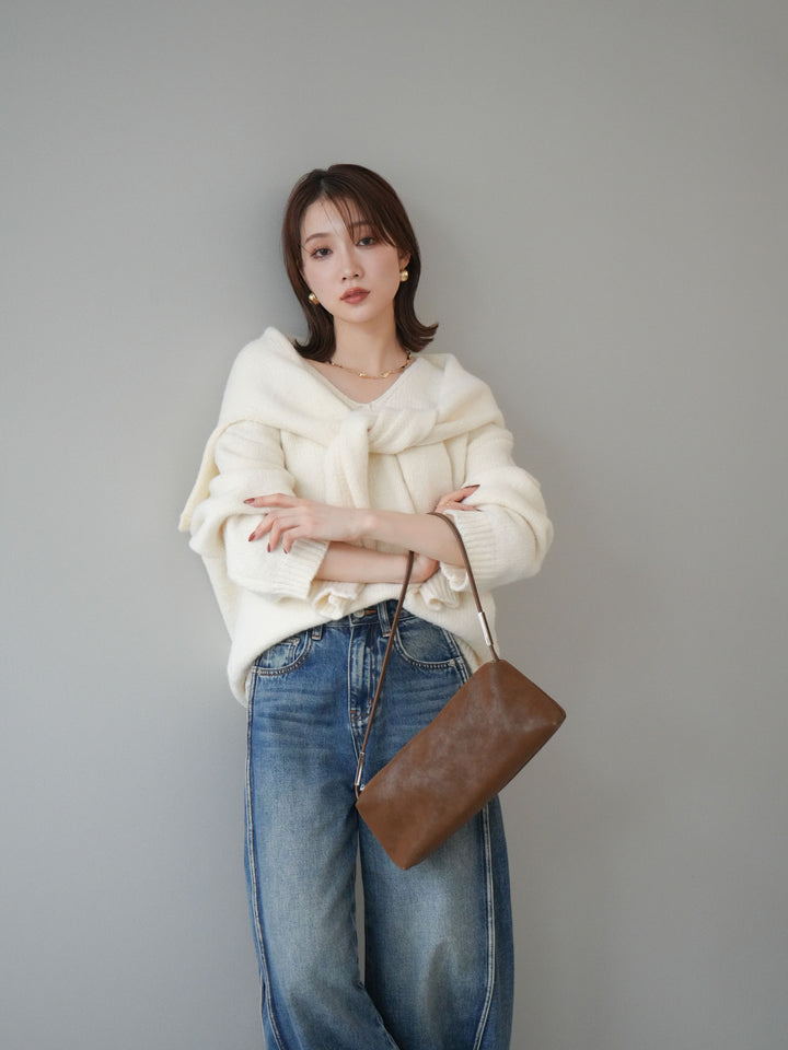 [予約]ストール付きVネックニットプルオーバー/white