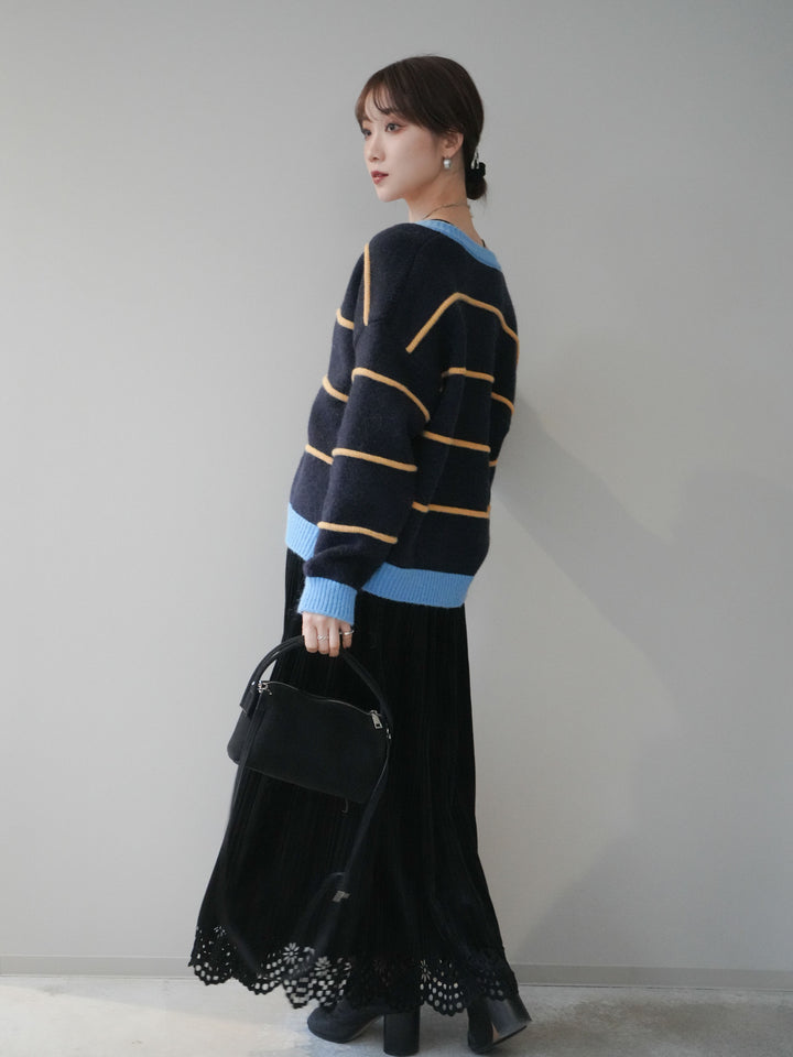 [予約]パンチングデザインスエードプリーツスカート/black