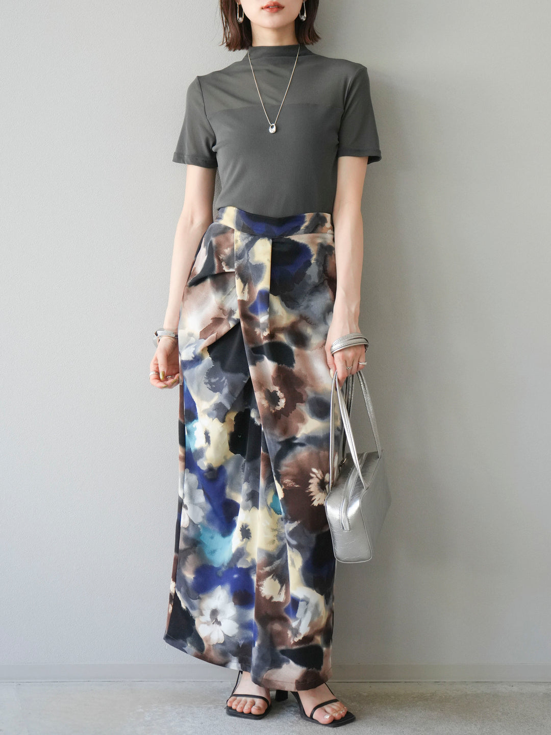 [SET] 透視半袖上衣 + 水彩印花褶襉I字裙 (2set)