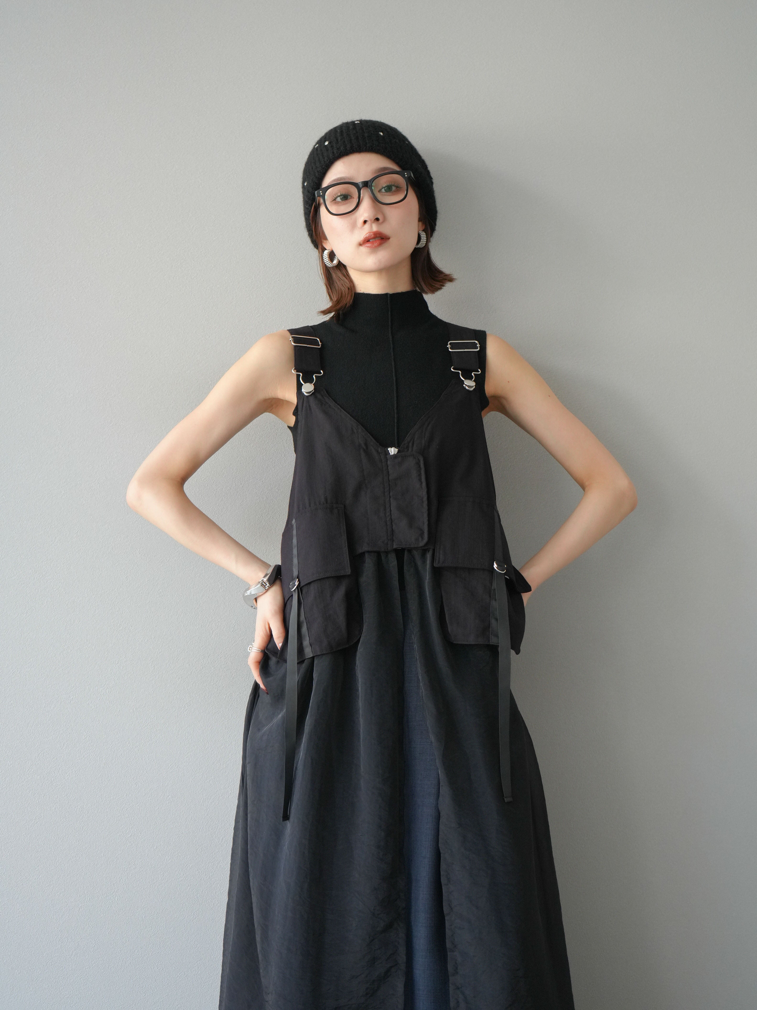 予約]タクティカルベストオーガンザワンピース/ブラック – Lumier