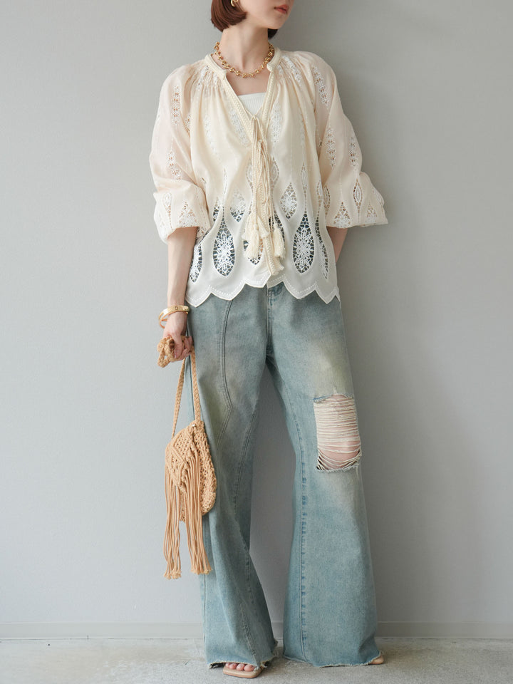 [予約]刺繍デザインブラウス/アイボリー