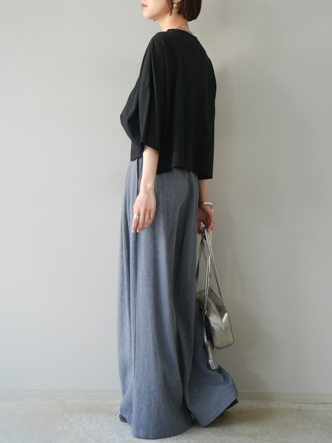 【預購】仿亞麻雙褶設計寬褲/藏青色