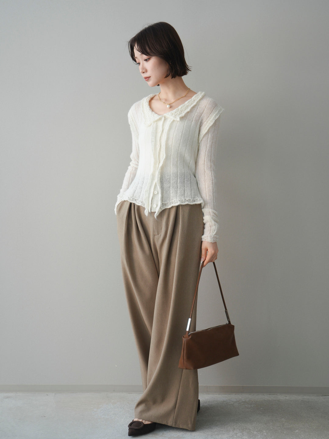 [予約]サテンベルトタックワイドパンツ/beige