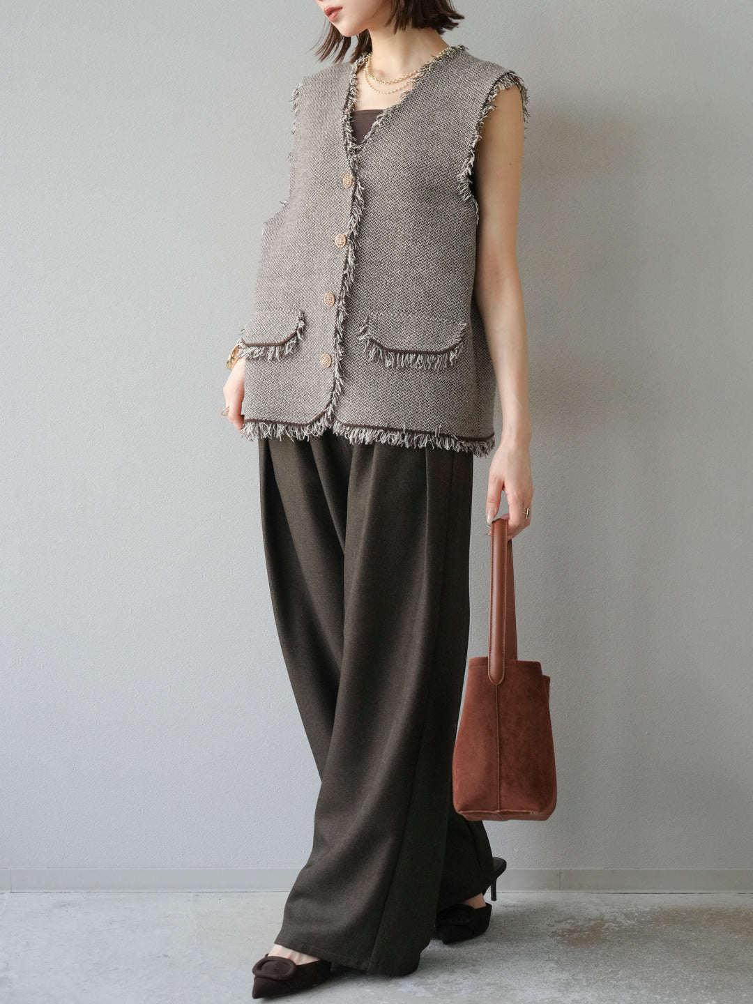 [予約]レザーパイピングタックワイドパンツ/ブラウン