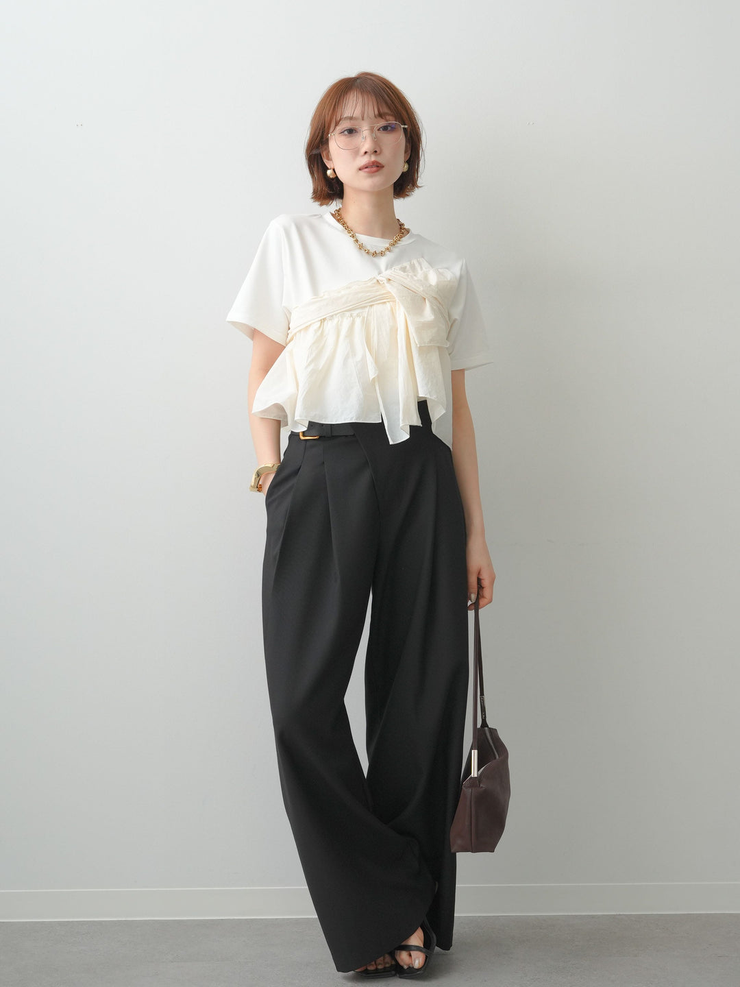 [SET]ナイロンドッキングツイストTEE +アシンメトリーベルトタックワイドパンツ(2set)