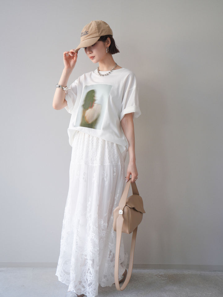 [SET]ブラーアートフォトTシャツ+シアーレースマキシスカート(2set)