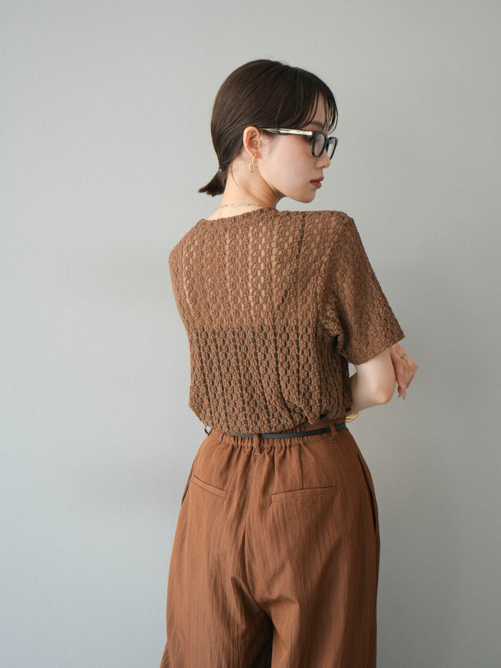 【預購】剪裁蕾絲T卹/棕色