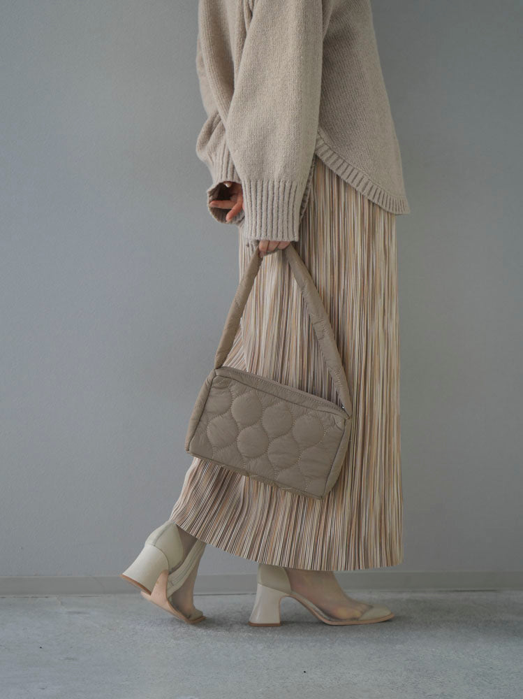 [Pre-order] Quilted one-handle bag/beige