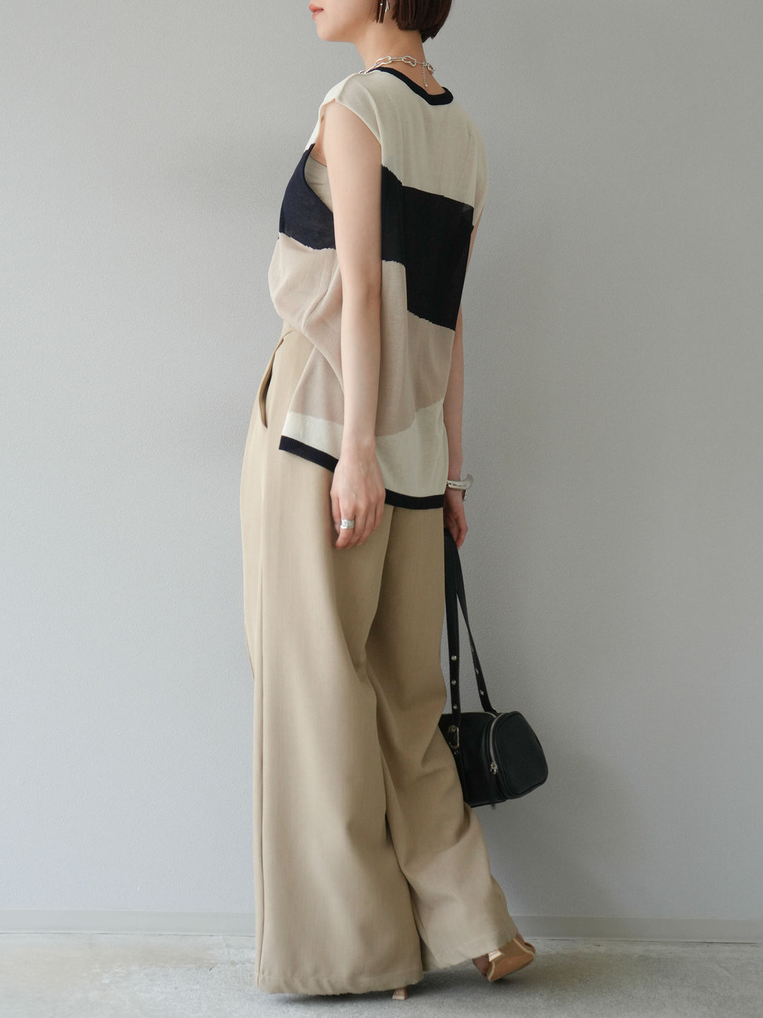 [SET]バイカラーシアーニットノースリーブ+ジップタックワイドパンツ(2set)