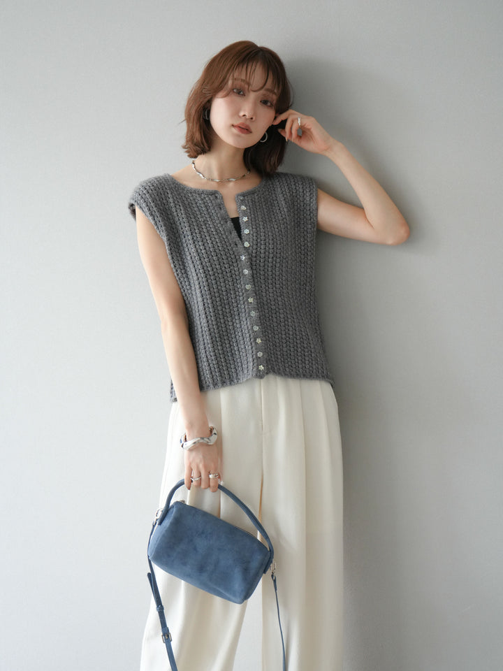 [予約]ランダムボタンニットベスト/チャコール