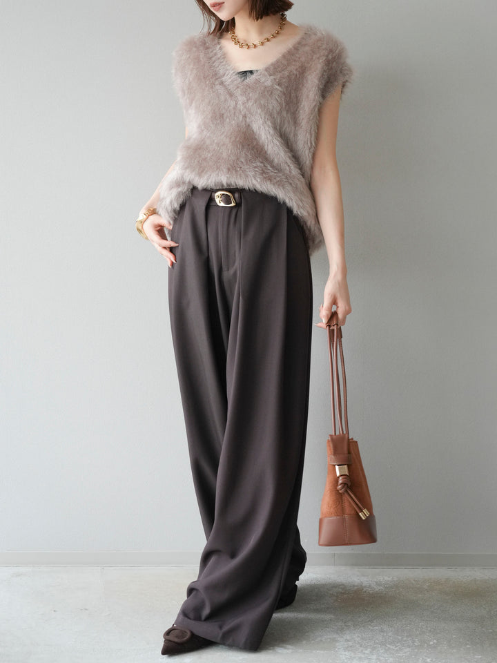 【預購】皮帶環設計寬褲/棕色