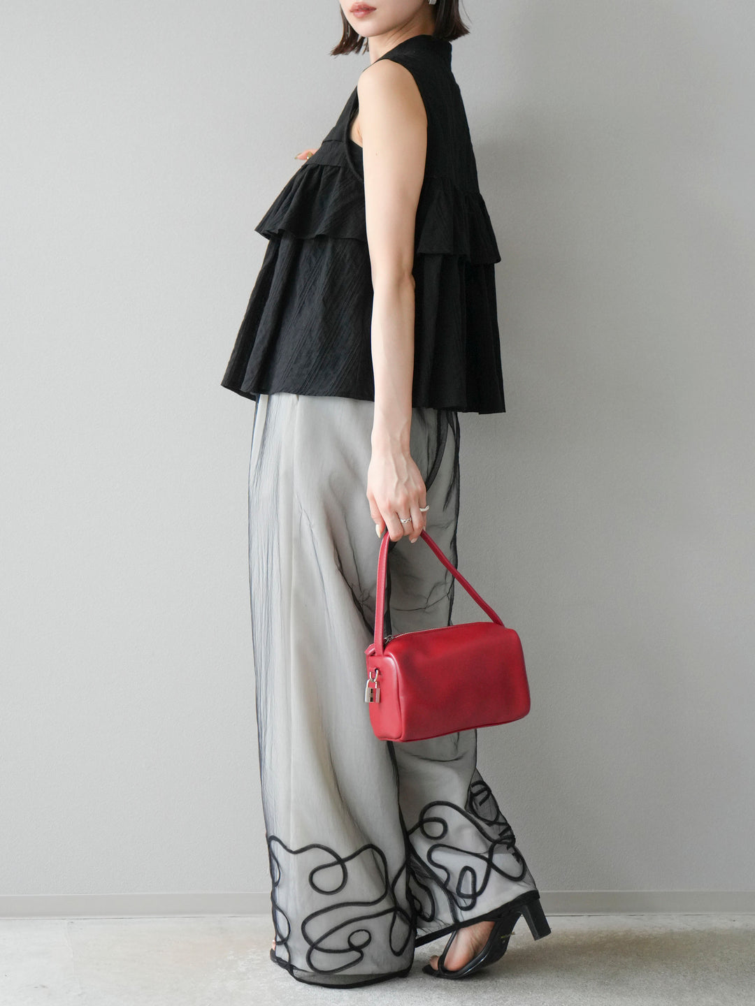 [SET]ドビーストライプアシンメトリーフリルノースリブラウス+リネンライクイージーワイドパンツ(2set)