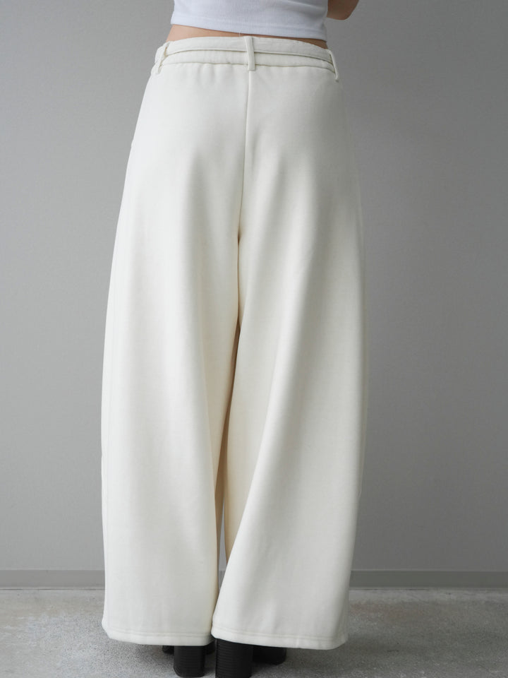 [予約]ウエストベルトカーブラインスエットパンツ/offwhite