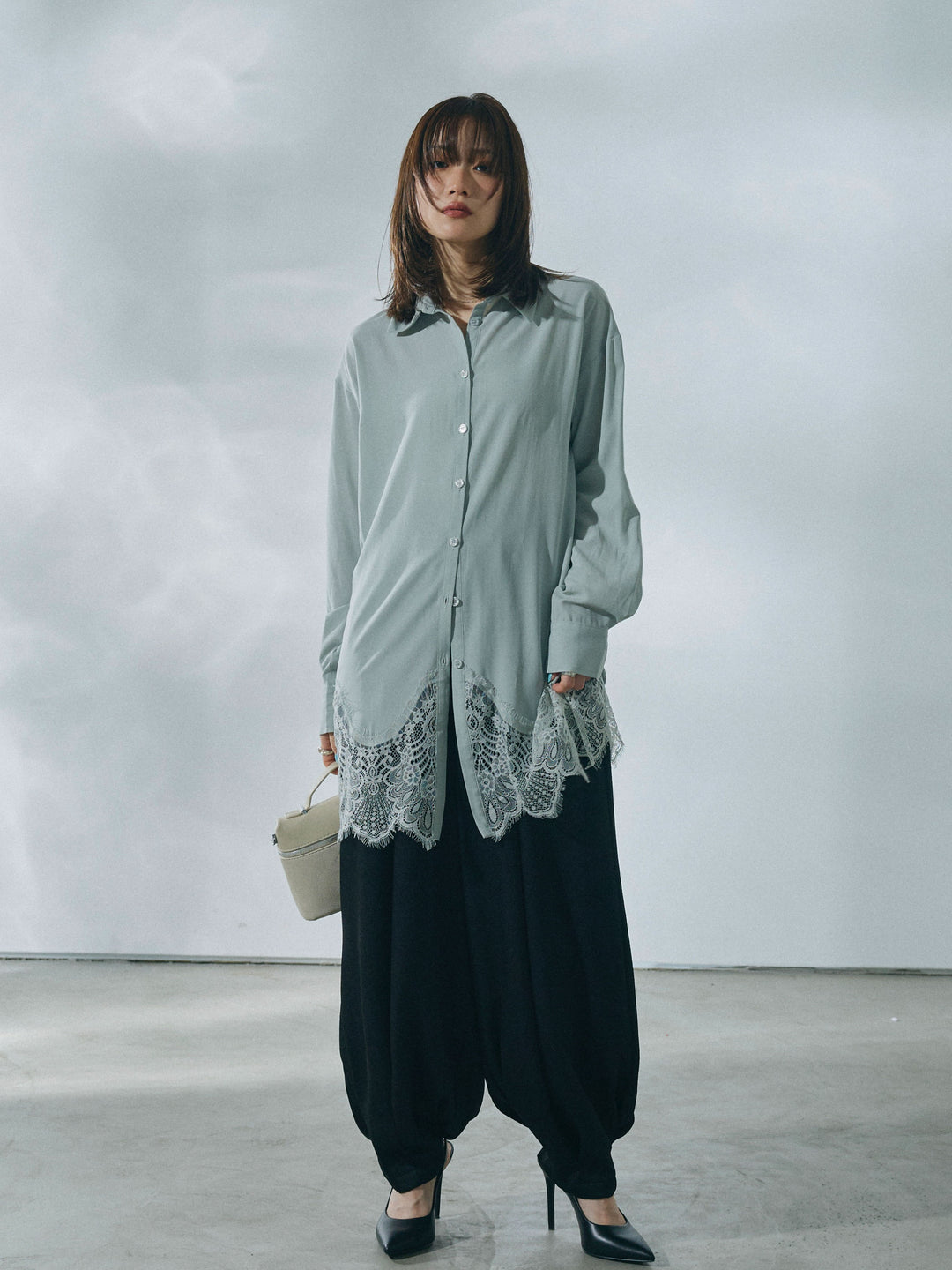 [予約]ワッシャーサテンタックジョガーパンツ/black