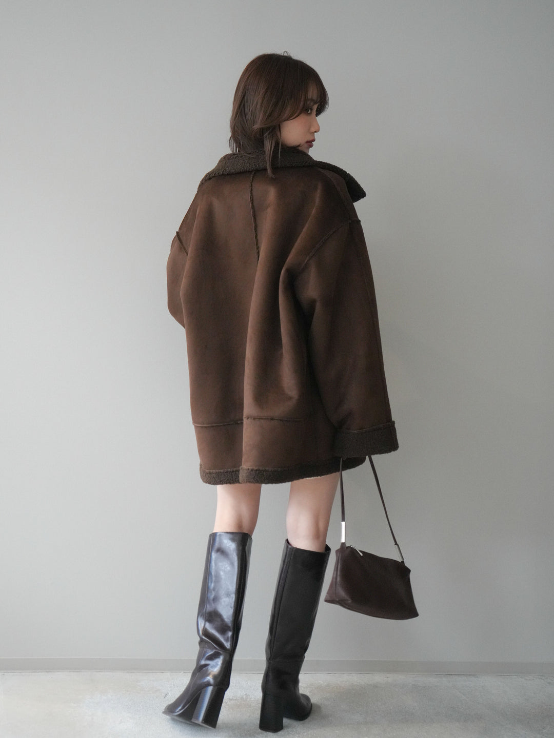 [SET]ポロニットプルオーバー＆ショートパンツSET UP+スタンドネックフェイクムートンミディアムコート(2set)