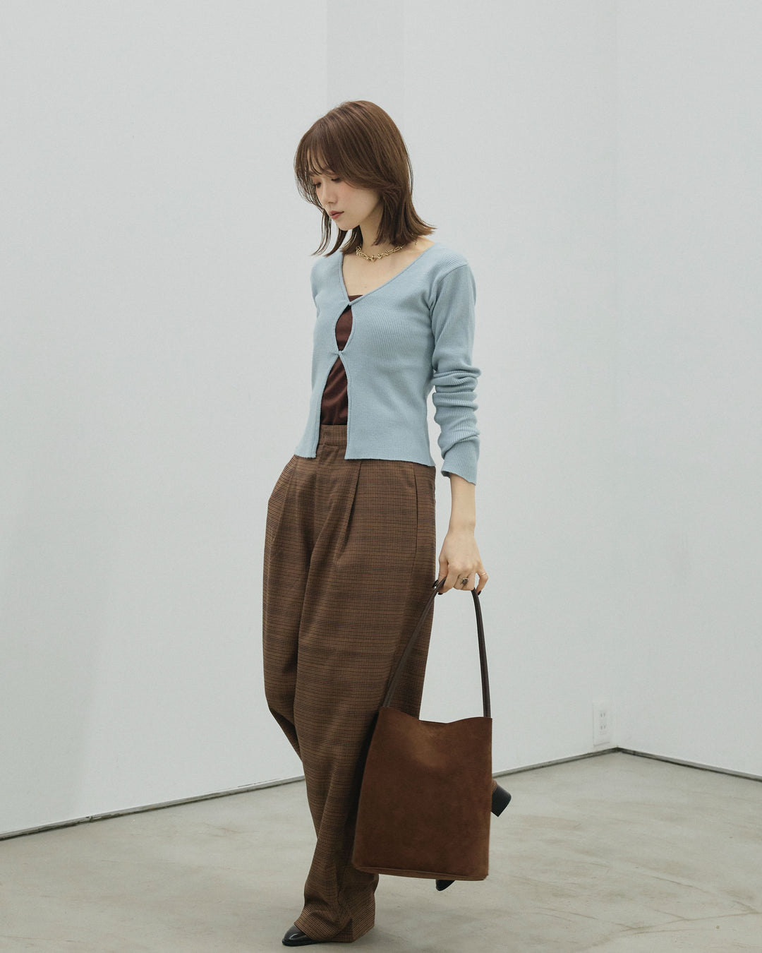 【Allure】[SET]フロントツイストホールリブニットトップス+チェック柄タックワイドパンツ(2set)