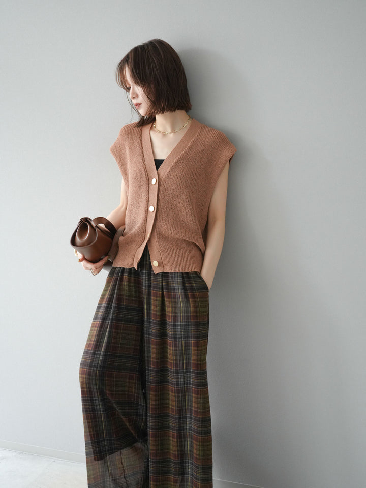 [予約]ゴールドボタンVネックニットカーディガン/ベージュ