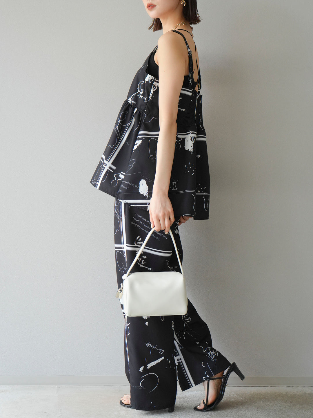 [予約]ペイント柄タックパンツ/ブラック