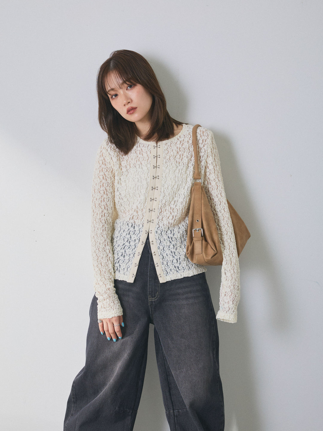 【Allure】[SET]ゴールドボタンニットカーディガン×レースブラウスSET