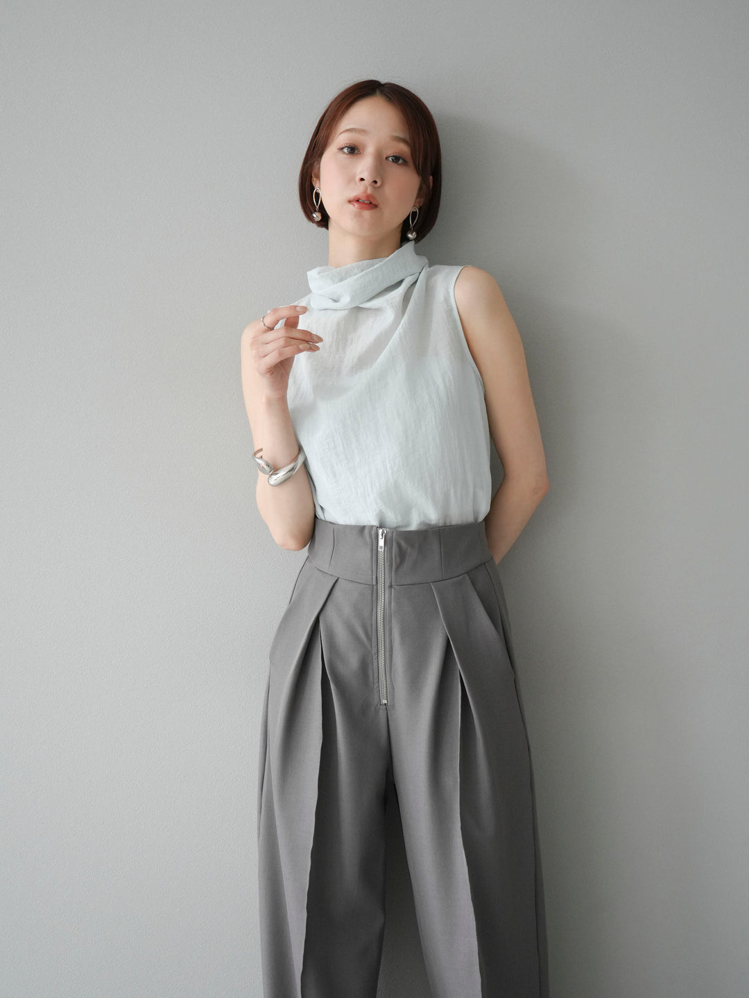 [SET]バックタイノースリーブブラウス+バックタイノースリーブブラウス(2set)