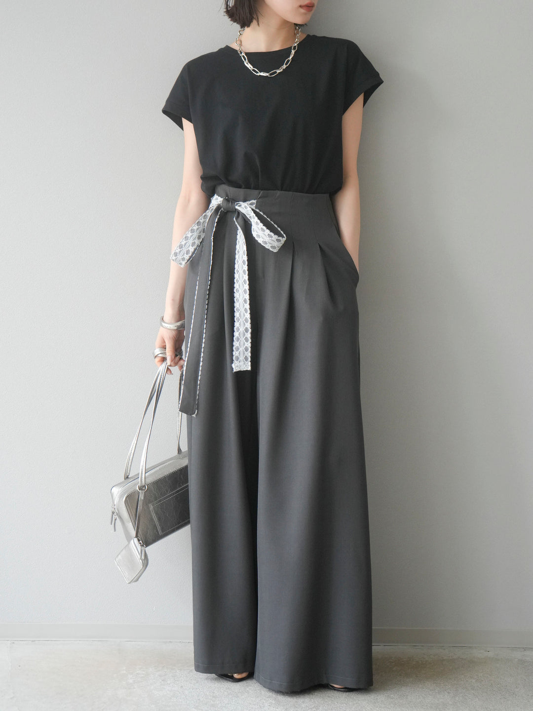 【預購】法式袖T卹/黑色