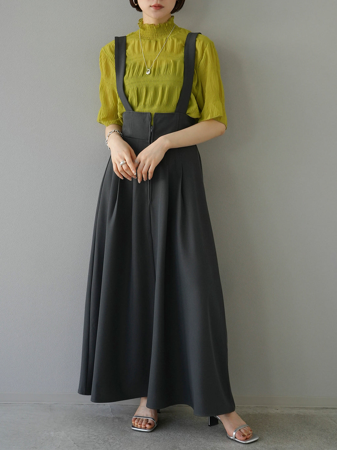 [SET] Shirring chiffon half sleeve blouse + 2WAY flare jumper skirt (2set)