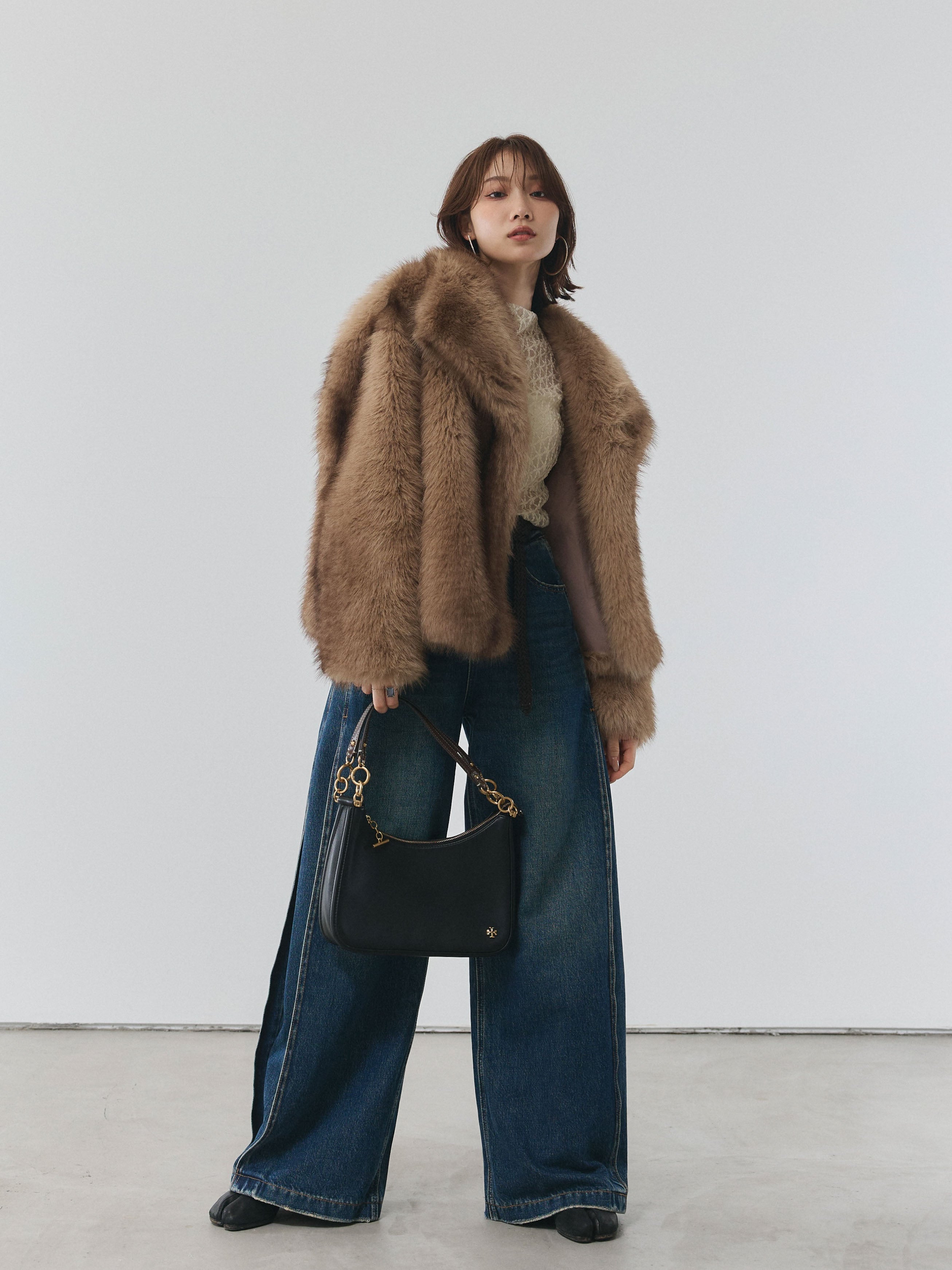 Allure】[SET]フラワーレーストップス+フェイクファービックカラー