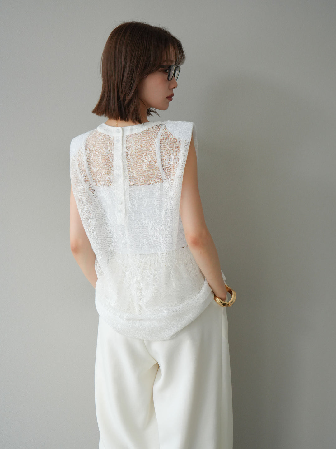 [予約]シャイニーレースプルオーバー/オフホワイト