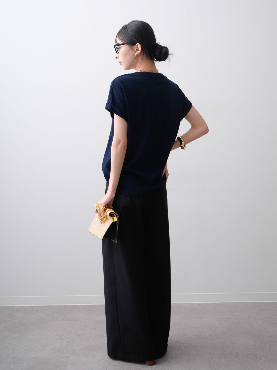[SET]ドッグエンブロイダリーTEE+アシンメトリーベルトタックワイドパンツ(2set)
